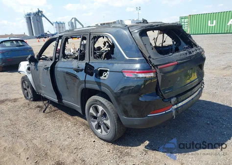 2023 Jeep Grand Cherokee 4Xe from USA, damaged, VIN 1C4RJYB63PC626011